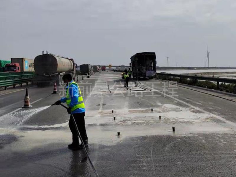 公路压(yā)浆施工