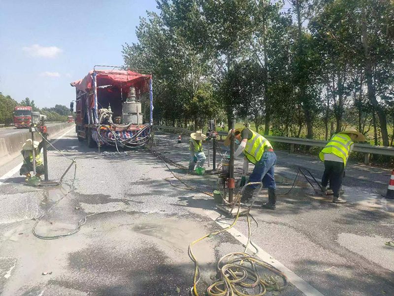 压(yā)浆工程在施工进程中(zhōng)若何监测和节制(zhì)品质？